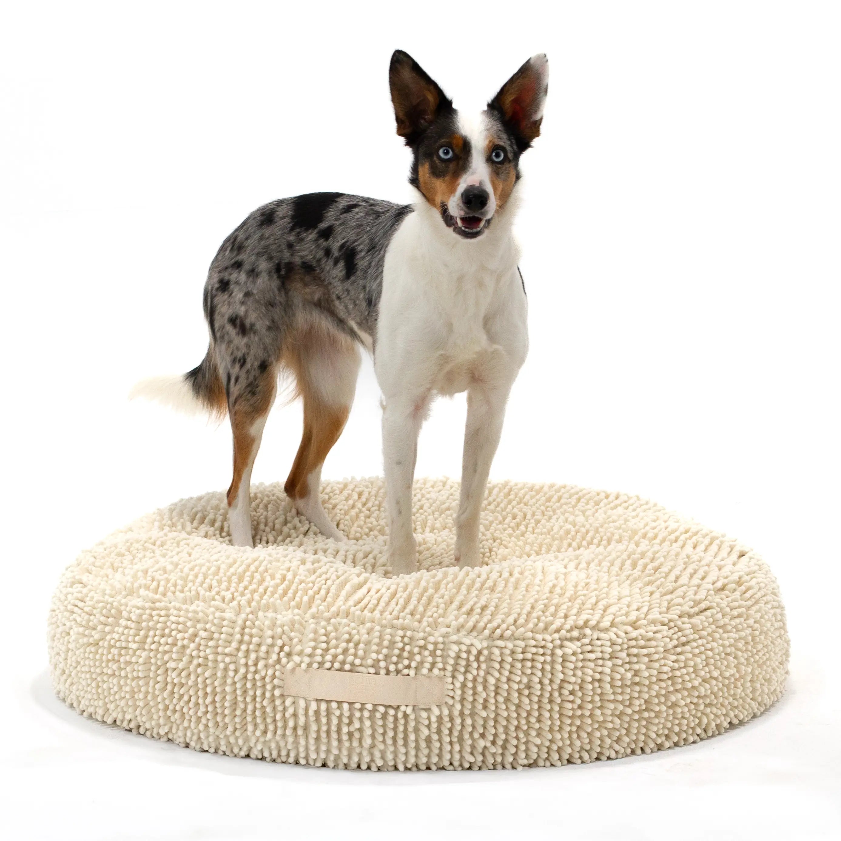 Medium Snoozy Bed - Calming Orthopedic Donut Dog Bed (Cream Towel)