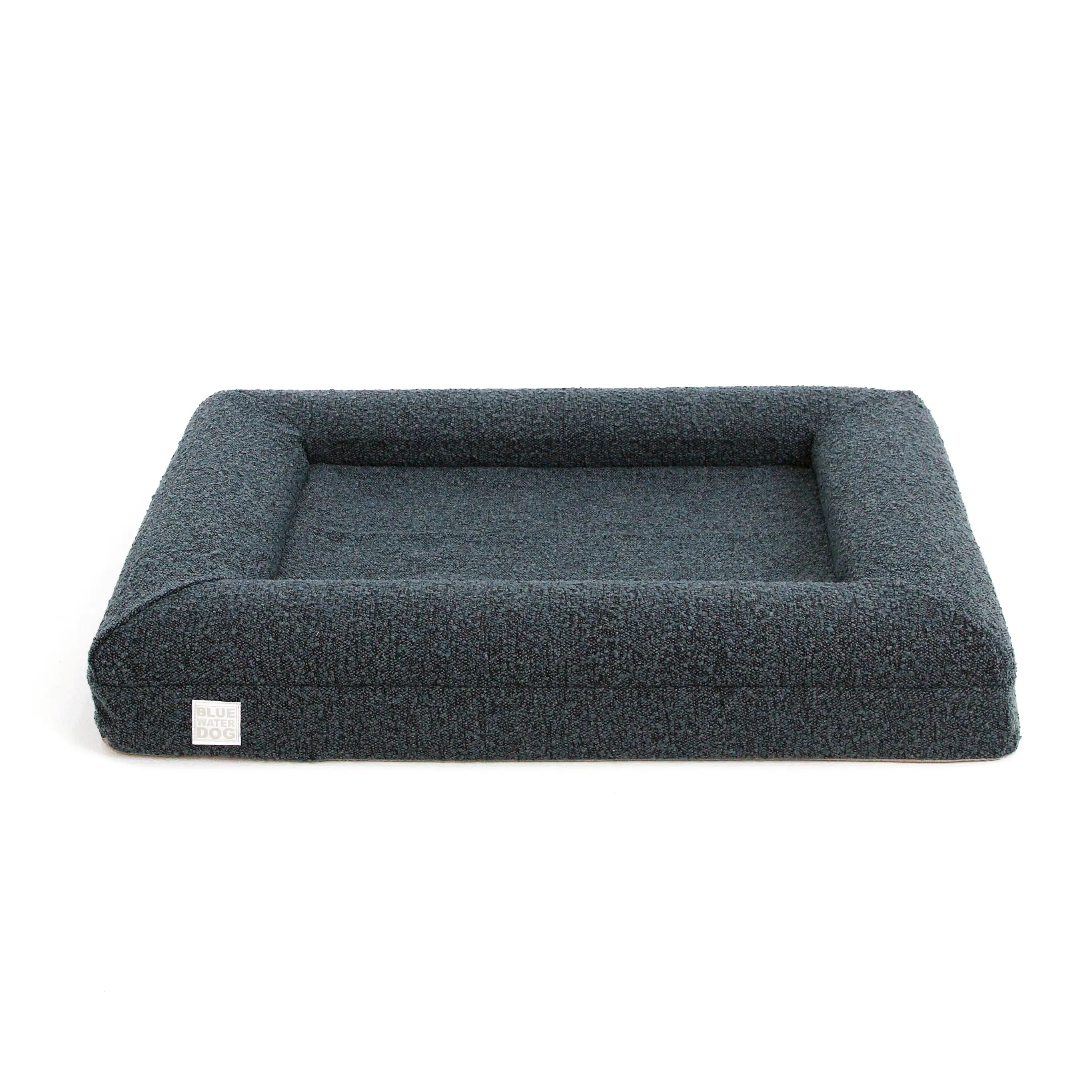 Medium Luxury Bouclé Orthopedic Bluewater Dog Bed (Ocean Blue)